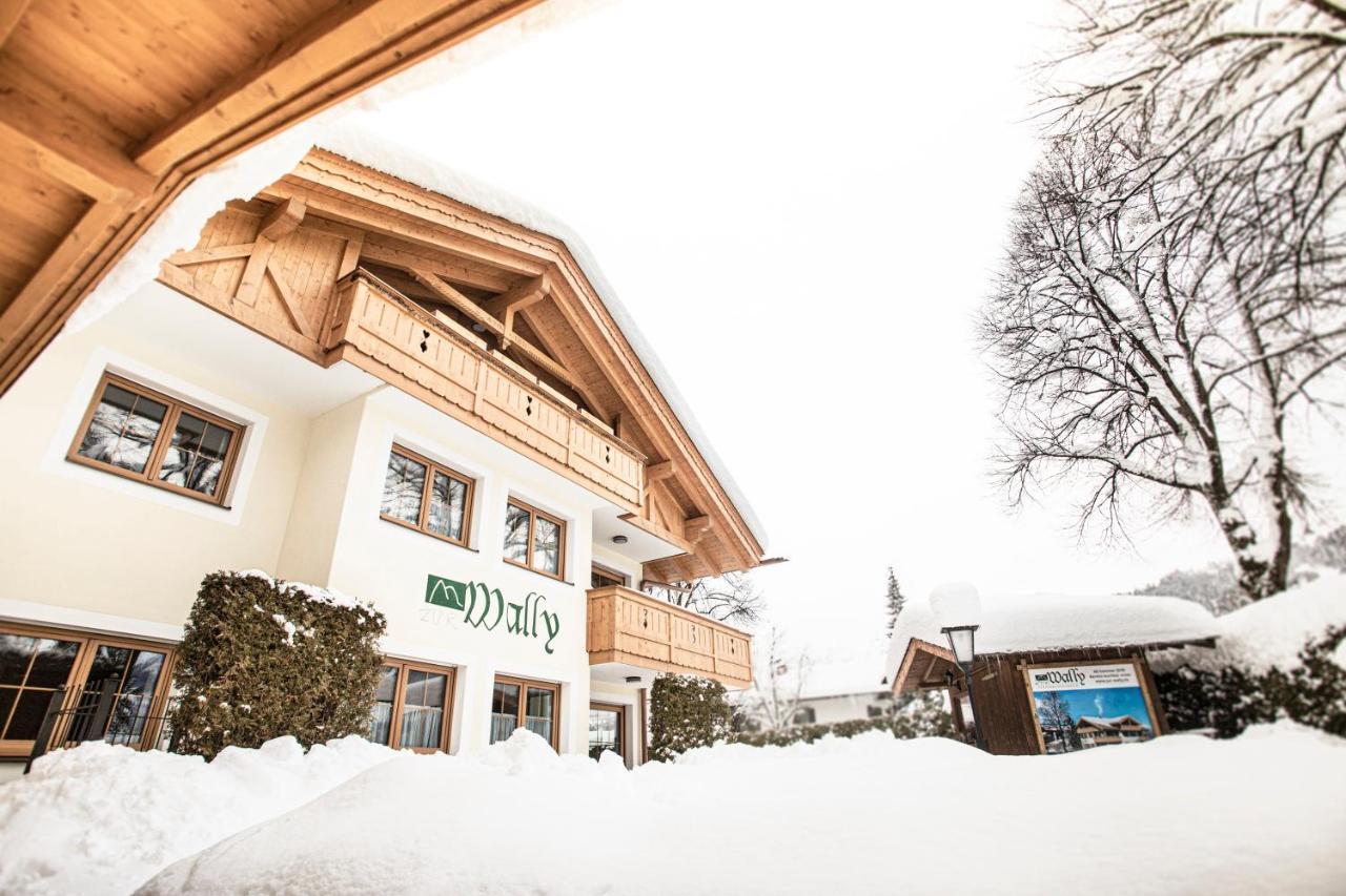 Ferienwohnungen Zur Wally Garmisch-Partenkirchen Exterior foto